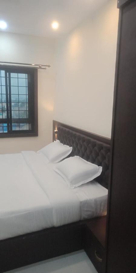 Hotel M G Residency Chikmagalūr Exteriér fotografie