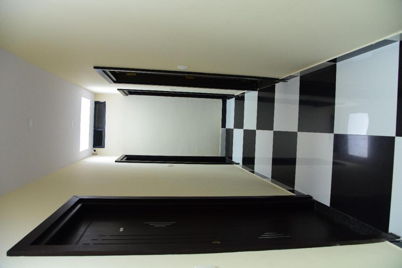 Hotel M G Residency Chikmagalūr Exteriér fotografie